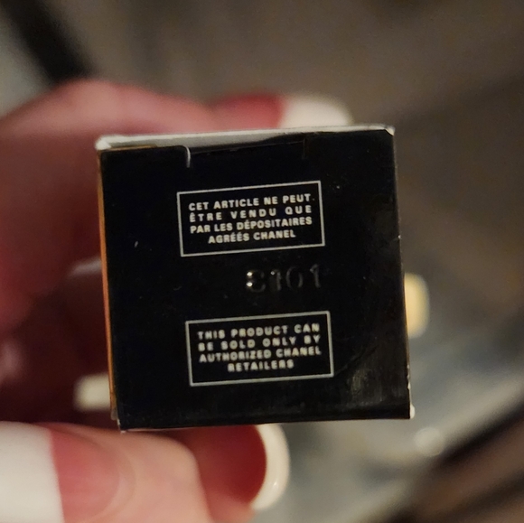 New! CHANEL- ROUGE ALLURE VELVET- 71 Rupturiste - Picture 4 of 4